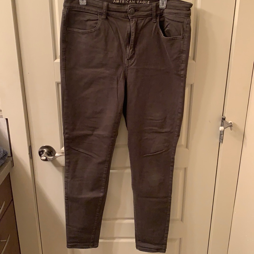Olive straight stretch jeans